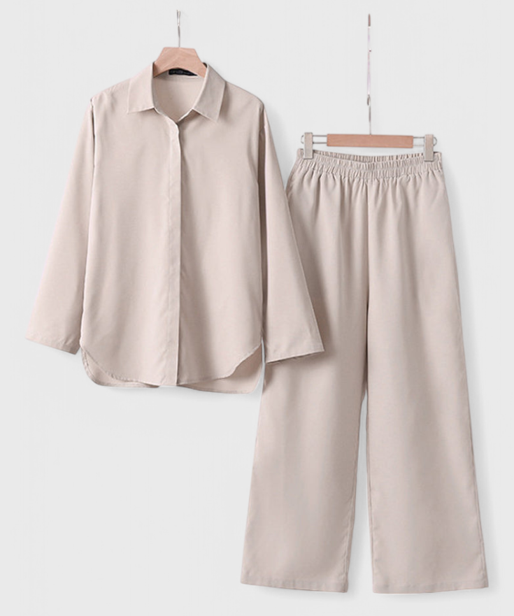 Skye Two-Piece Set in Linen and Cotton with Silhouette Relaxed