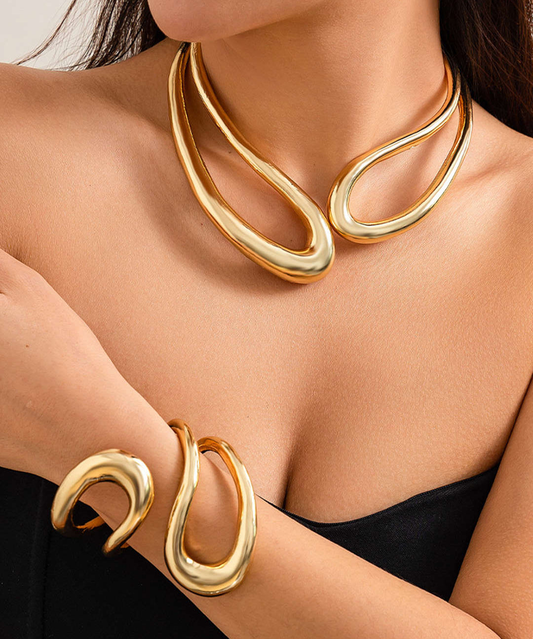 Pulsera Asymmetric Recortada