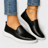 Nina Sneaker Slip-On of everyday comfort
