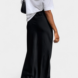 Fable Skirt Maxi Utility of Design Liso and Style Polished