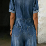 Benigna™ | Mono vaquero of Short-Sleeve with V-neckline and cinto