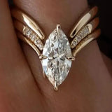 Anillo of Oro Gota Real