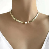 Collar griego with perla in oro