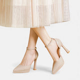 LuciaTM | Heel of Piel with Bico Fine and Strap in the Ankle