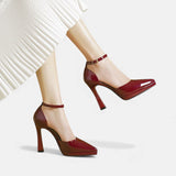 LuciaTM | Heel of Piel with Bico Fine and Strap in the Ankle