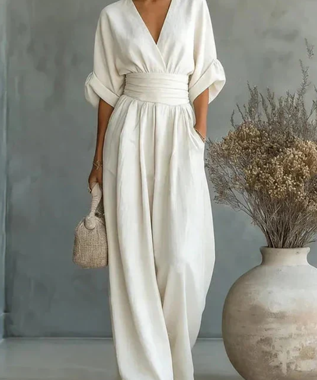 Eustaquia™ | Mono Long Flowy with V-neckline