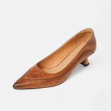 ReginaTM | Pump of Piel with Texture and Heel Kitten