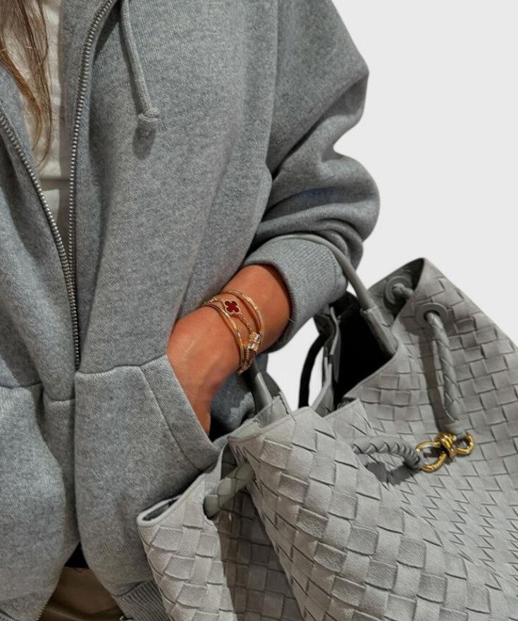 Tara Bolso with Strap Adjustable