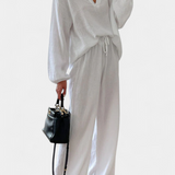 Aya Two-Piece Set of Cotton with V-neckline