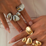 Anillos Irregulares of Metal