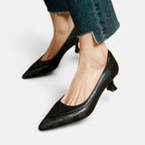 ReginaTM | Pump of Piel with Texture and Heel Kitten