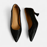 ReginaTM | Pump of Piel with Texture and Heel Kitten