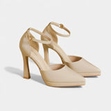 LuciaTM | Heel of Piel with Bico Fine and Strap in the Ankle