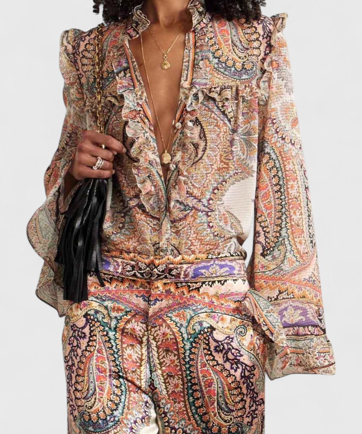 Finely Set with Blouse of ruffles and Print Vintage Paisley