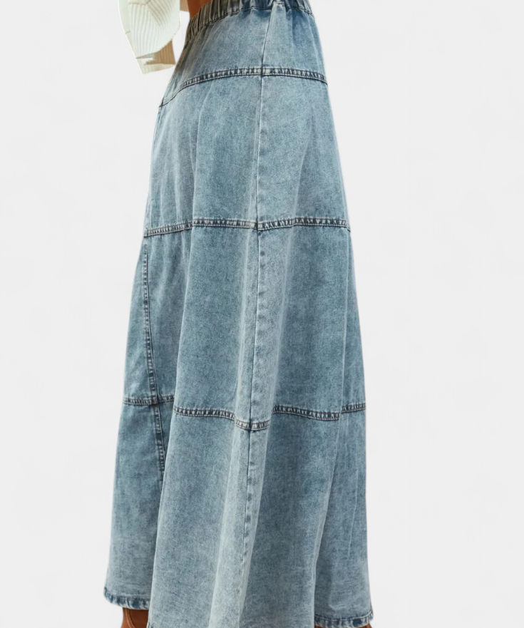 Lorraine Skirt Maxi of Denim with Detail of Pluma