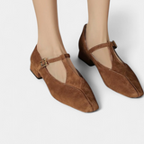 Elly Heels Bajos with Strap and Buckle