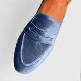 Llnica Loafers of Velvet Blue with Detail Patchwork and Toe Redonda