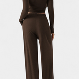 Celaena 2-Piece Set with Neckline Redondo
