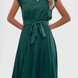 Luxie Dress Midi Elegant of Fabric Lightweight and Cut Flowy