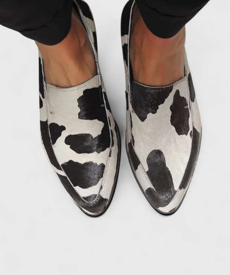 Macarena Loafers Elegant with low heel and Print Animal