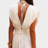 Rosalba Mono Short with Neckline Profundo and Waist Definida
