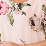 Tameka Dress of Gasa Flowy with Pétalos and Sleeves Transparentes