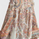 Finely Set with Blouse of ruffles and Print Vintage Paisley